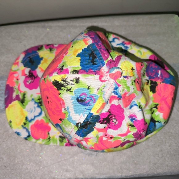 hat - Picture 5 of 5